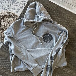 2 Men’s Large Salty Crew Gray Long Sleeve Hoodies